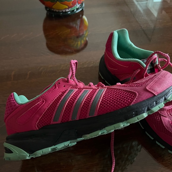 Addis women’s size 10 sneakersr - Picture 2 of 4